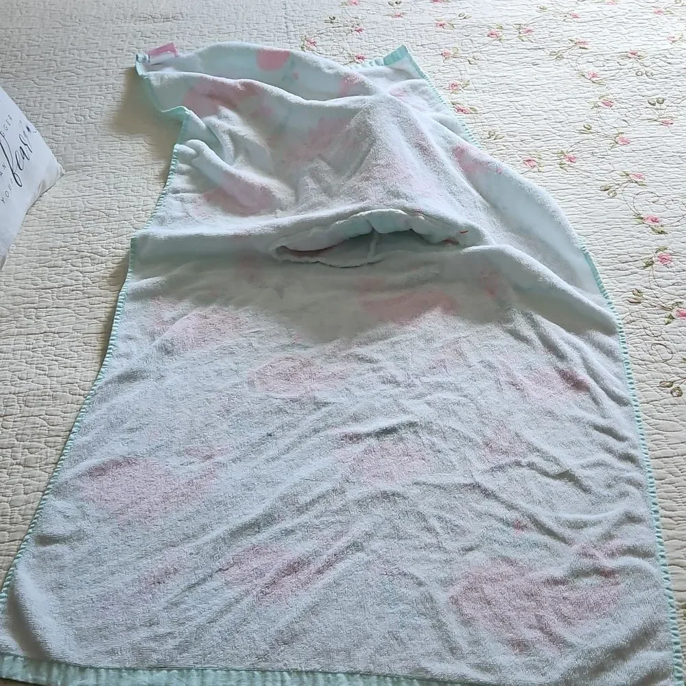 Tommy Bahama 100% Cotton Hooded Swim Bath Beach Towel
